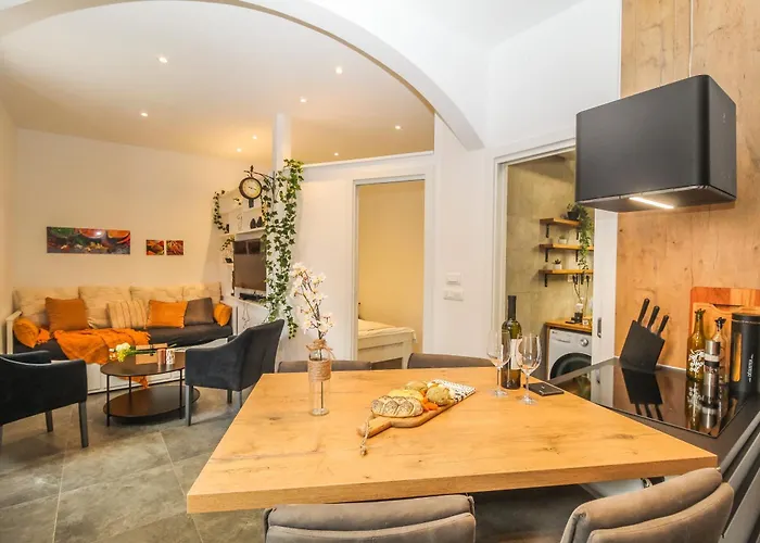 Apartment Arena With Free Private Parking Pula