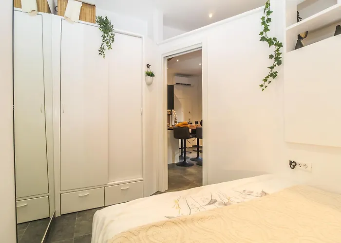 Apartment Arena With Free Private Parking *