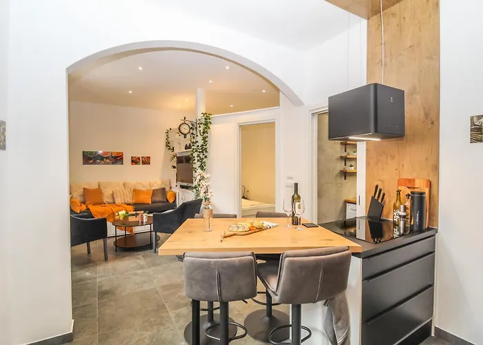 Arena With Free Private Parking Daire