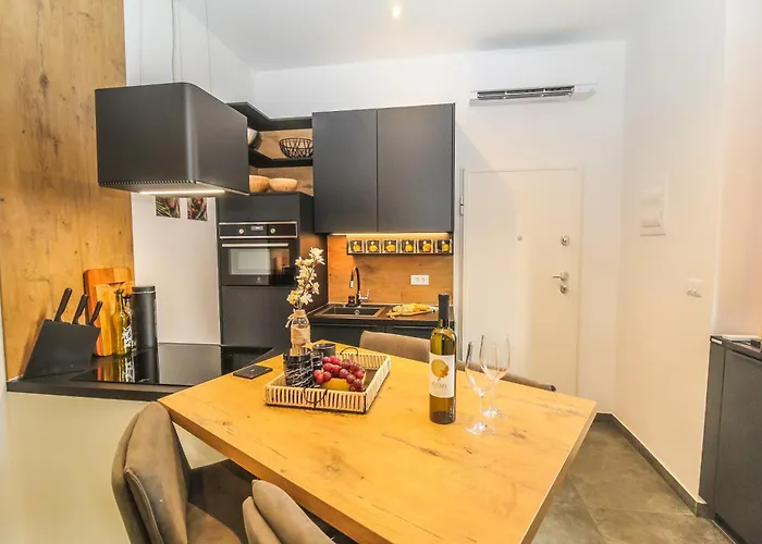 Daire Arena With Free Private Parking